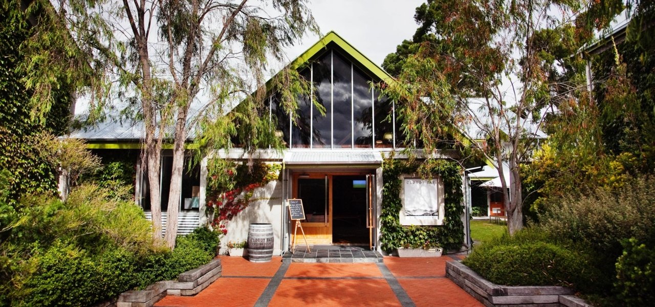 cellar door cloudy bay